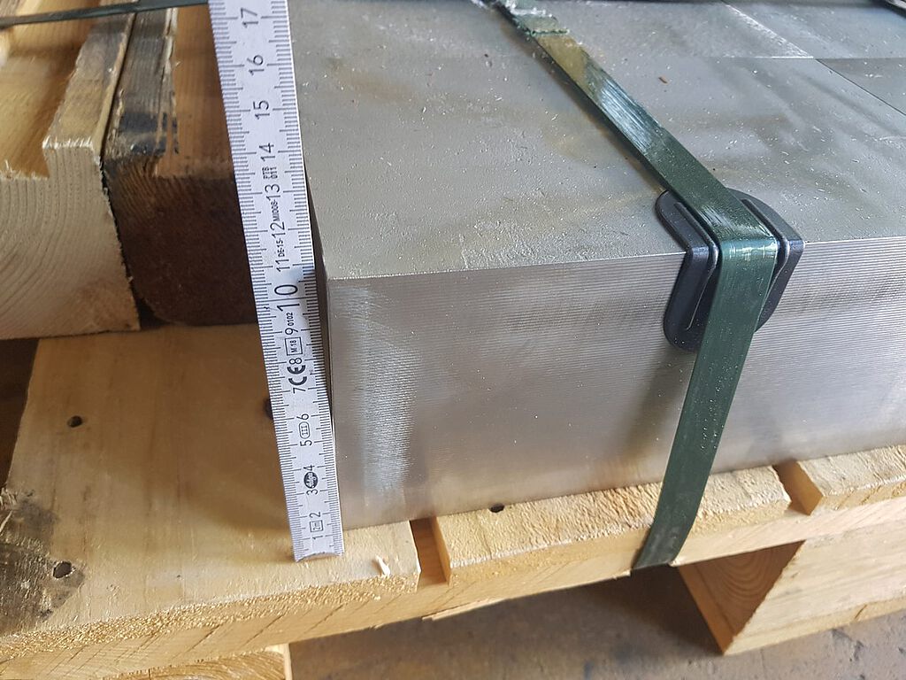 Zuschnitt Edelstahl 4301 4571 sägen lasern